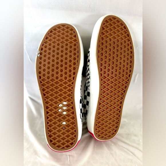 Rare Vans Off The Wall Men's 10 Black/White checker skateboard shoes - Picture 6 of 7
